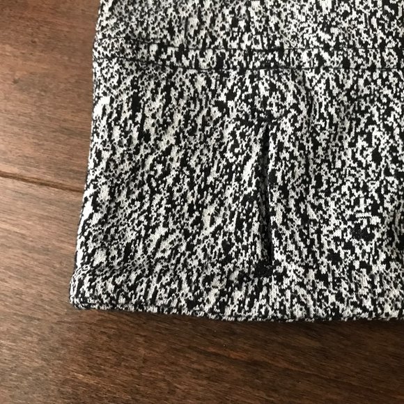 Lululemon Ready to Rulu™  Turtleneck - Picture 9 of 16